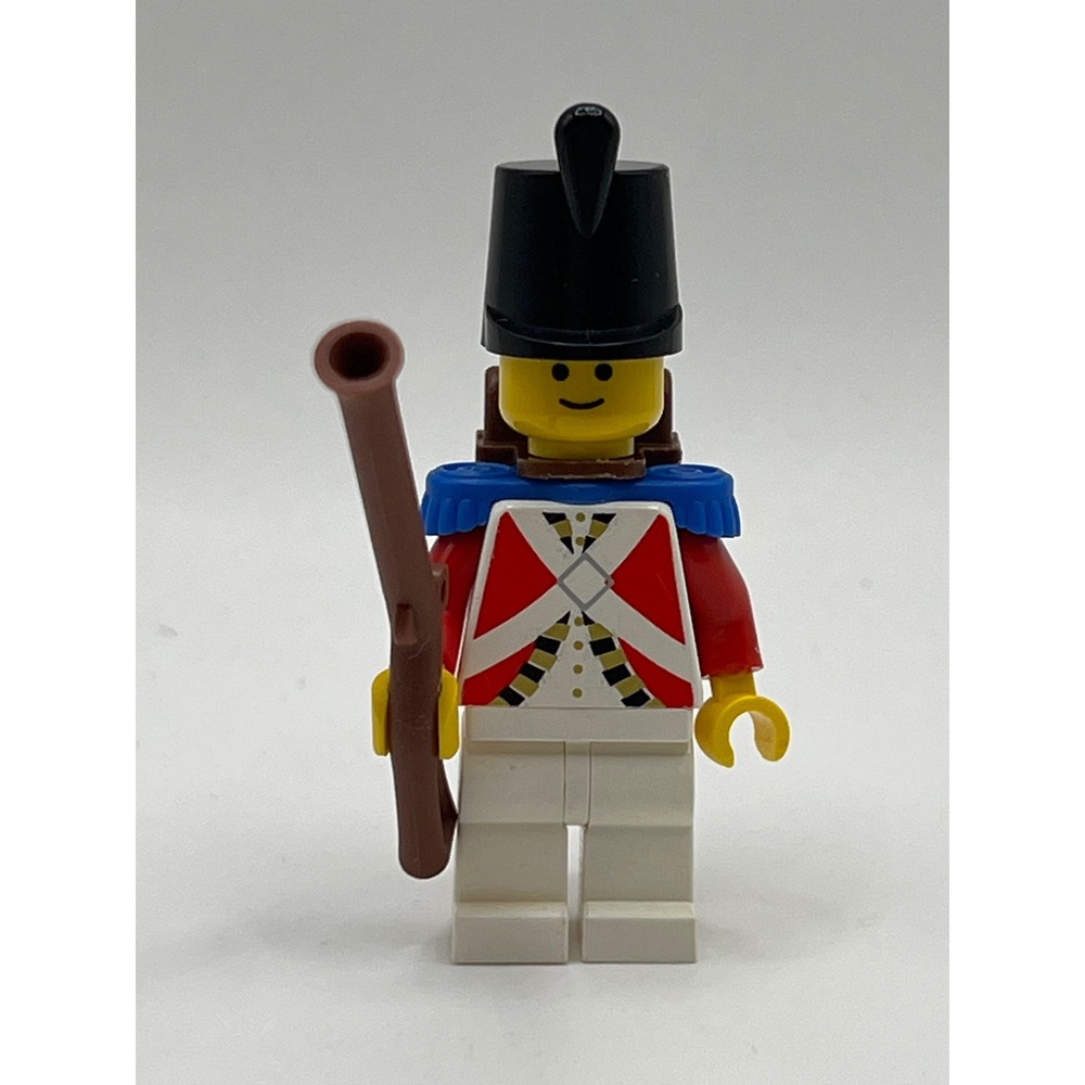 Lego Pirates Imperial Soldier II Minifigure Red Coat Musket Backpack Pi062